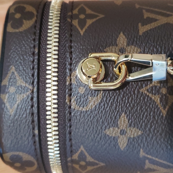 Louis Vuitton Vanity PM brand new with tags - Picture 4 of 7